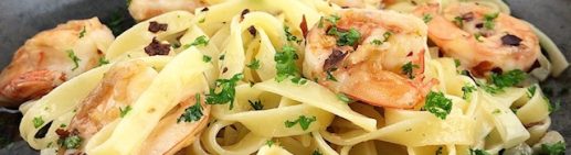 pasta aglio olio met garnalen